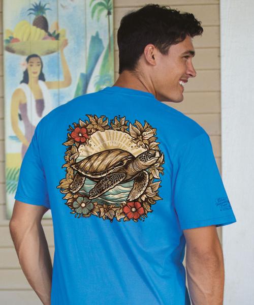 Woodcut Honu - Blue Hawaii Dyed Short Sleeve Crewneck T-Shirt