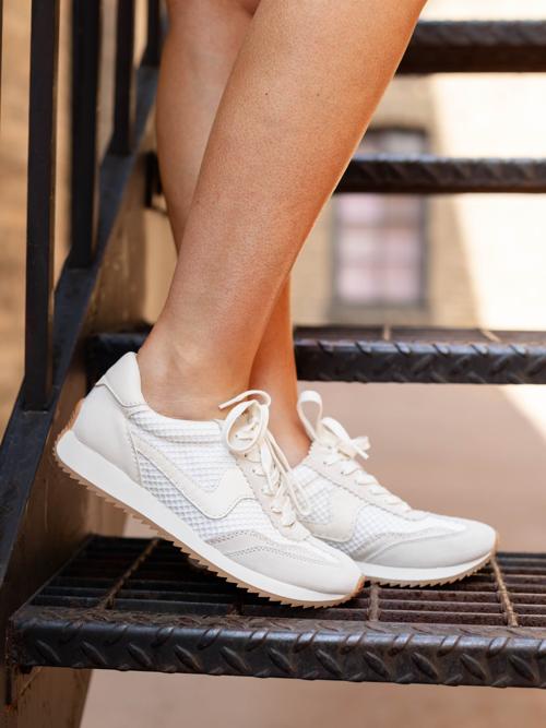 Dolce Vita B.Ntcd Mesh Sneaker - White