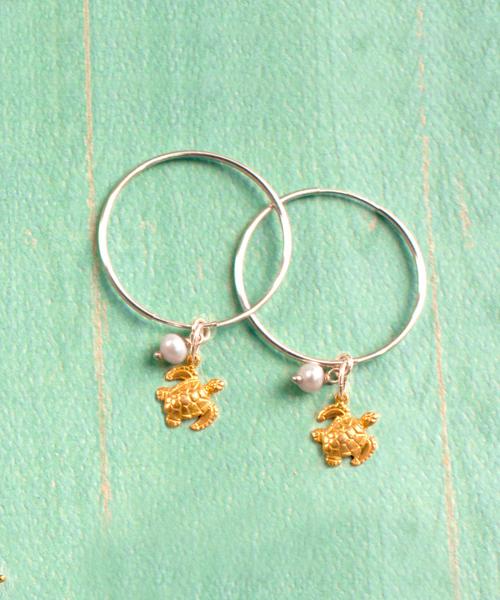 Wyland® Ocean Treasures Sea Turtle - Hoop Earrings
