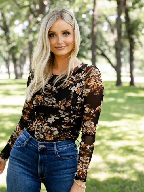 Floral Print Raglan Contour Top
