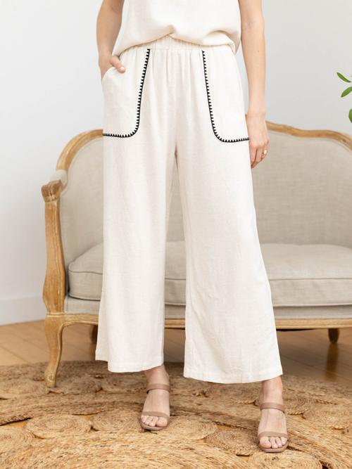 Embroidered Detail Pant
