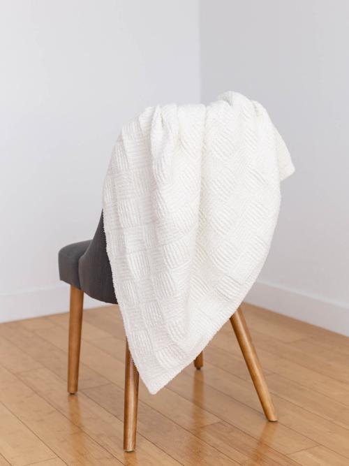 Solid Knit Throw Blanket