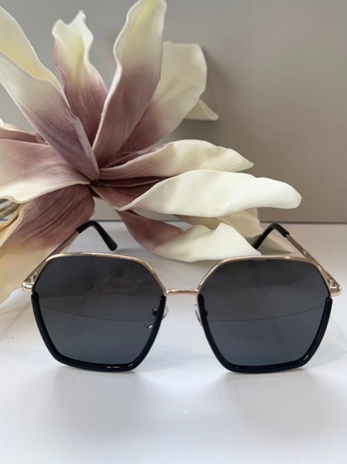 Blue Gem Reesey Oversized Sunglasses